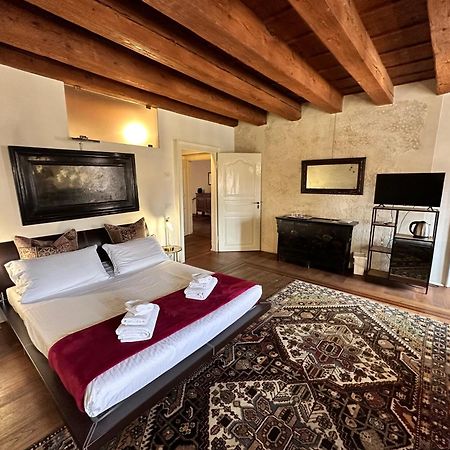 Truly Verona - Delle Erbe Suites Kültér fotó