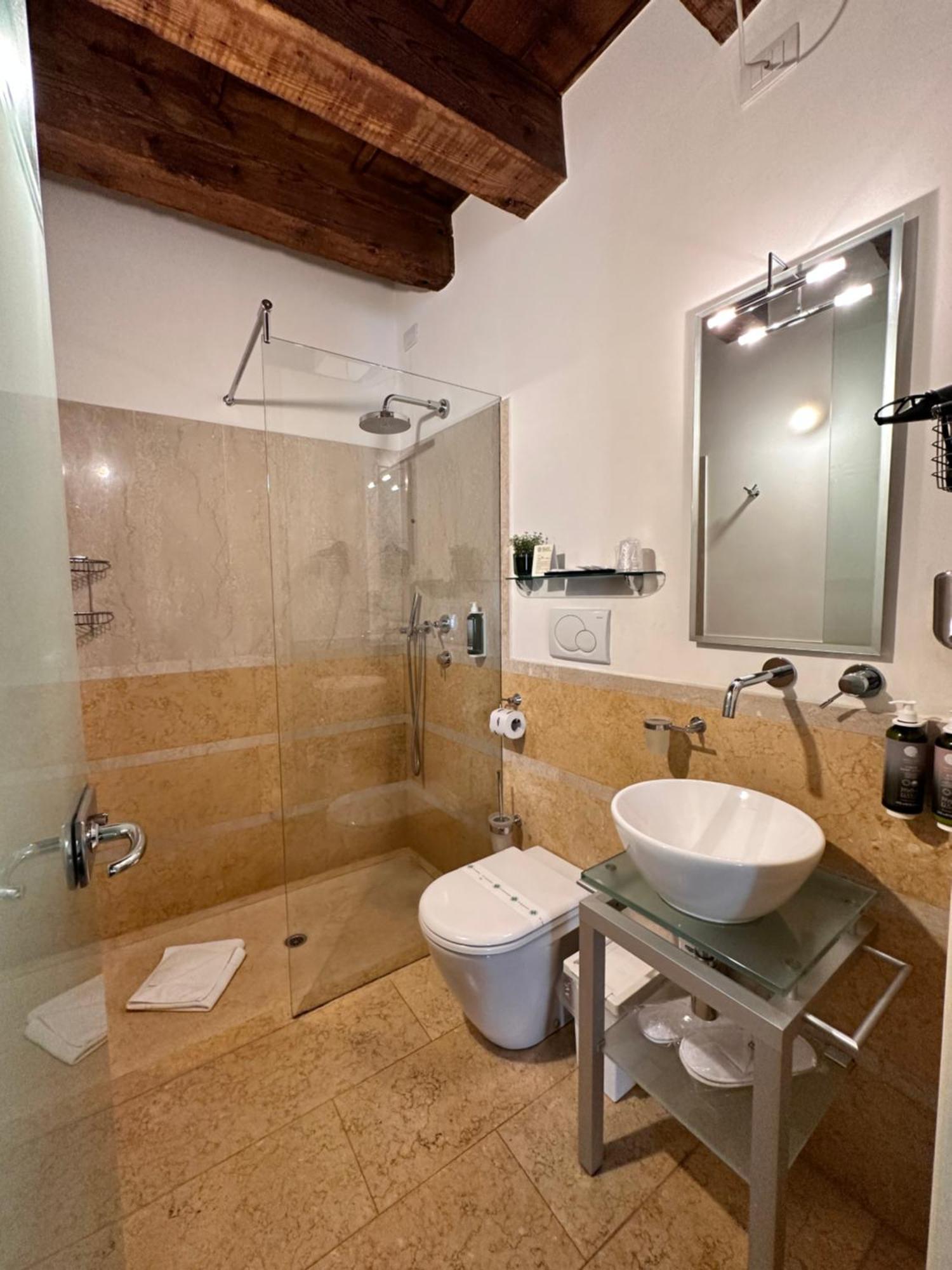 Truly Verona - Delle Erbe Suites Kültér fotó