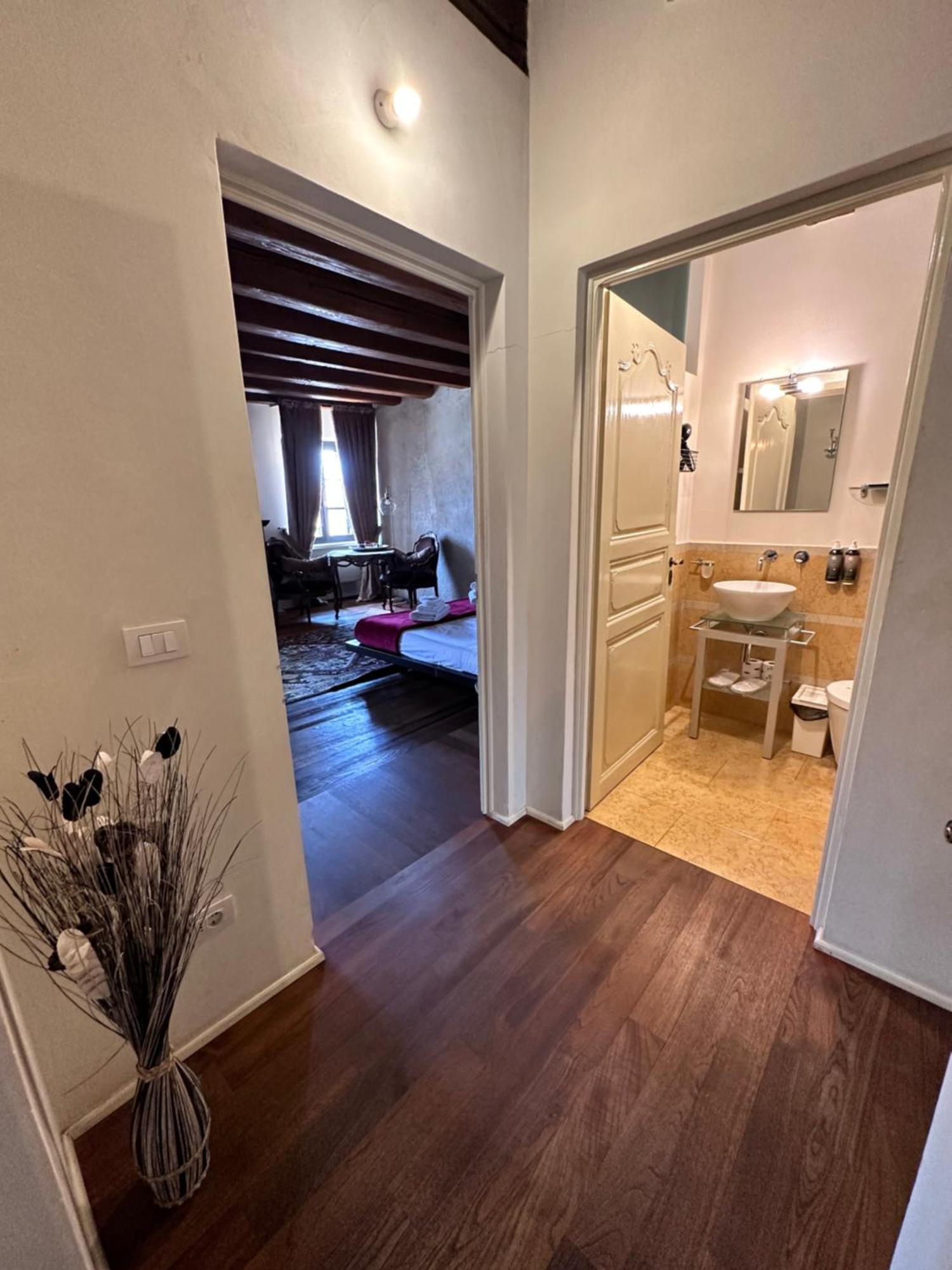 Truly Verona - Delle Erbe Suites Kültér fotó